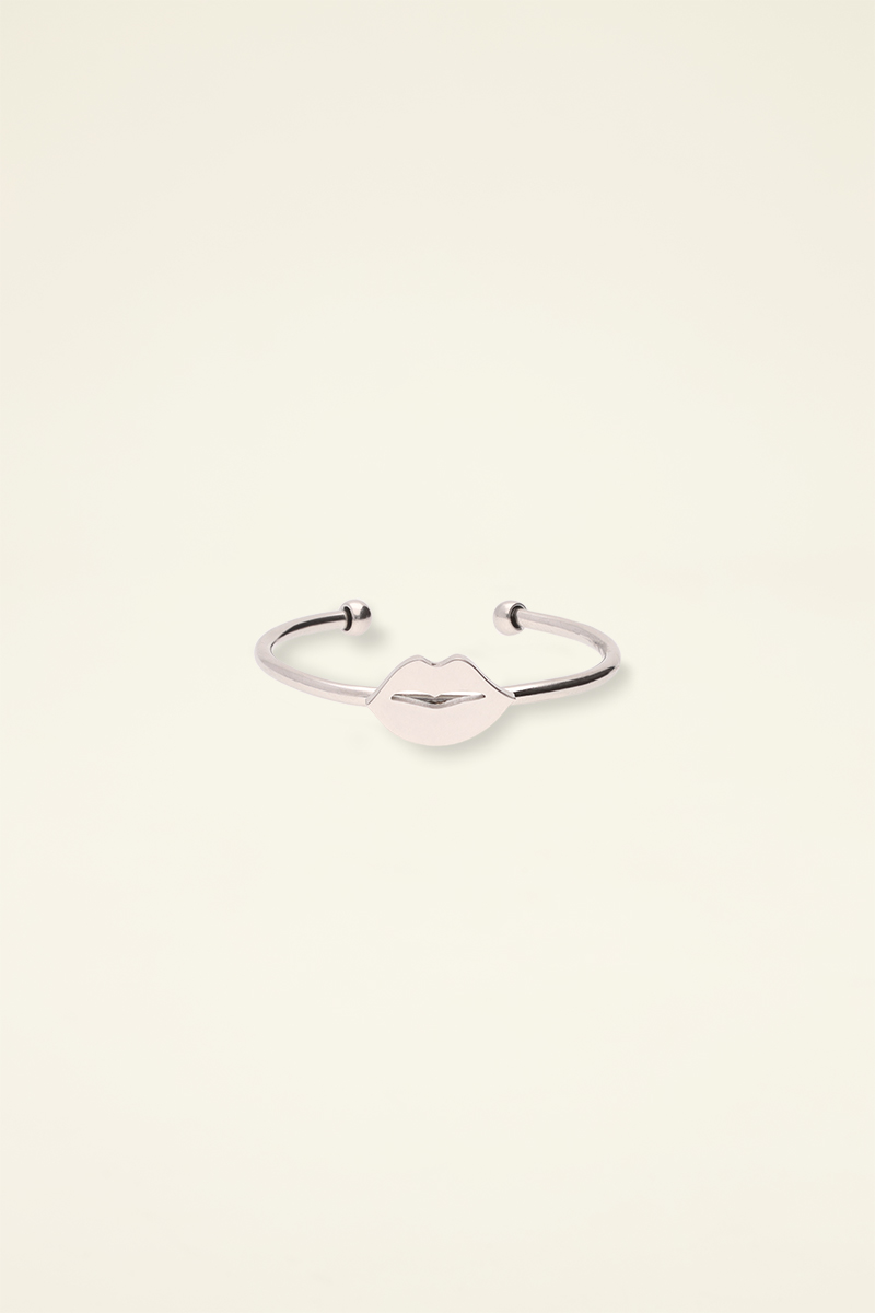 Ring met lippen 