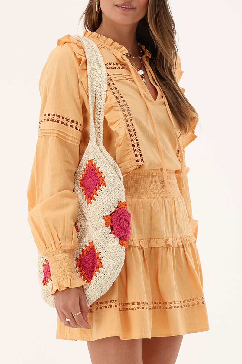 Beige crochet tote bag with orange & pink flowers | My Jewellery