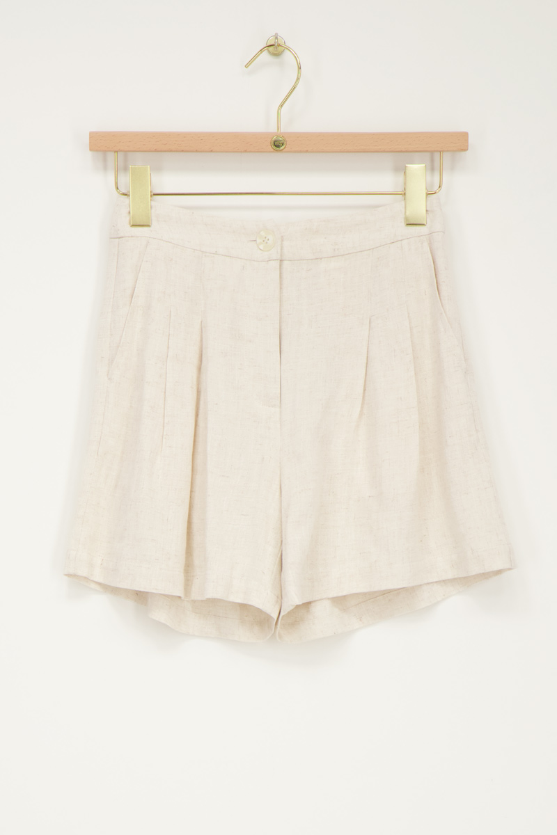 Beige linen look shorts with pleats | My Jewellery