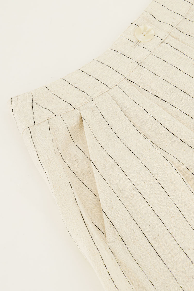 Beige linen look shorts with stripes | My Jewellery