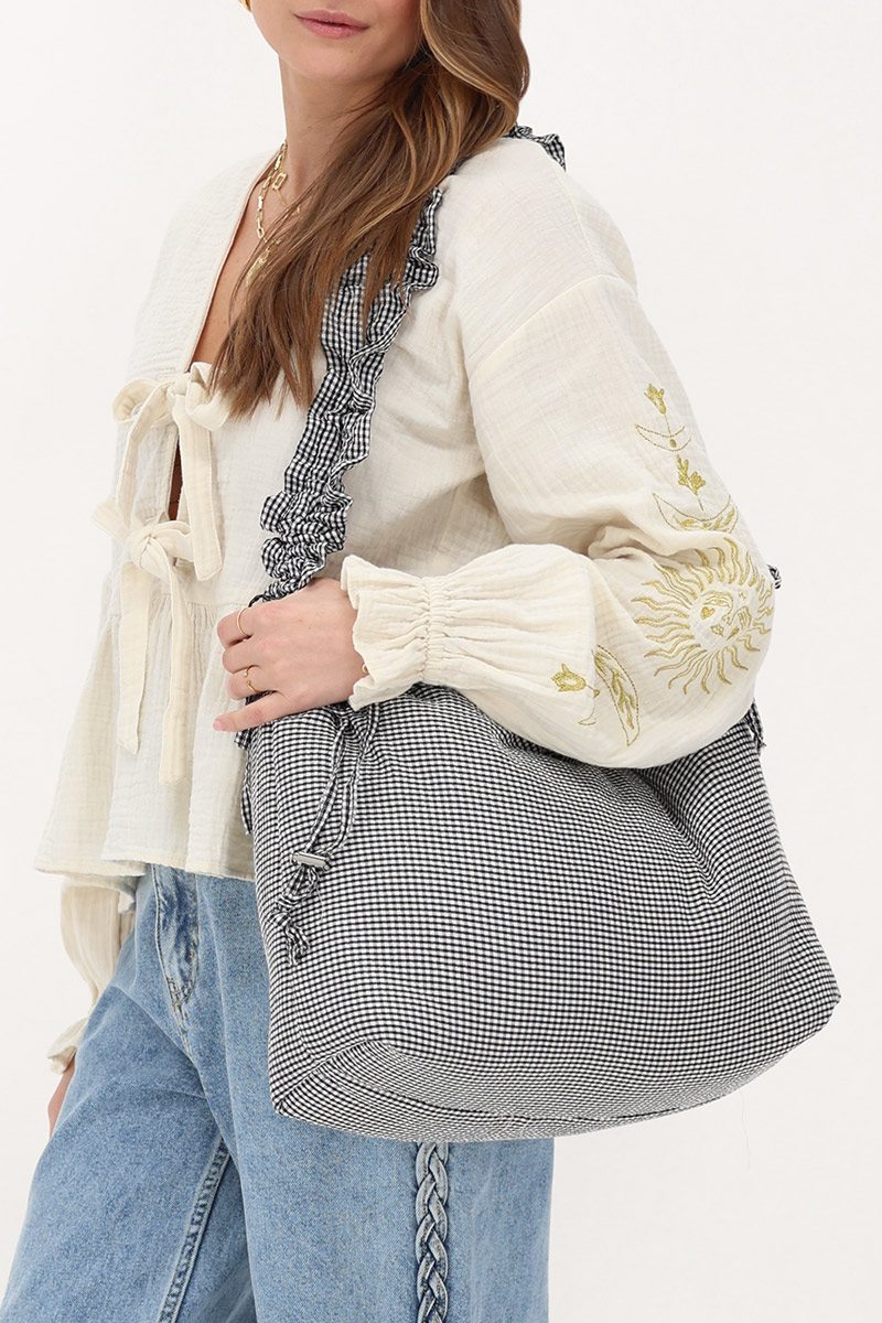 Black and white plaid tote bag with ruffles | My Jewellery