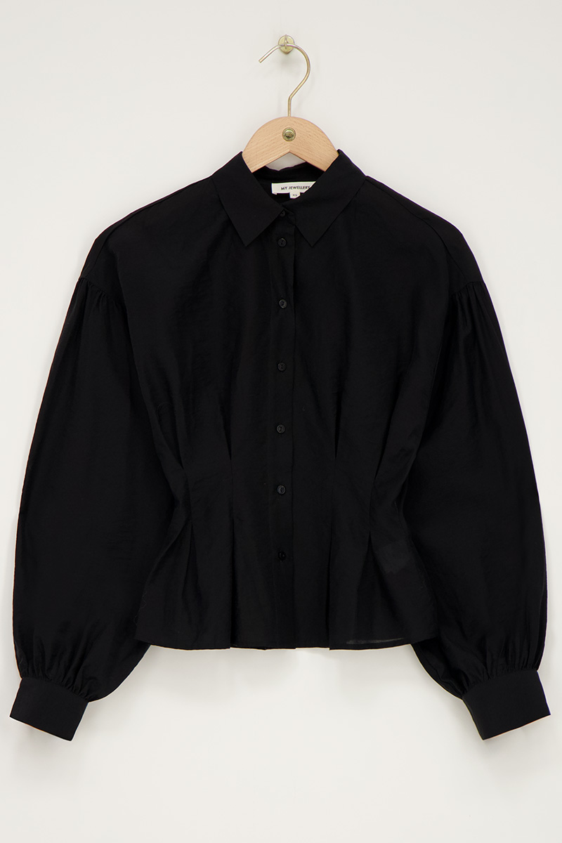Black blouse with pleats | My Jewellery
