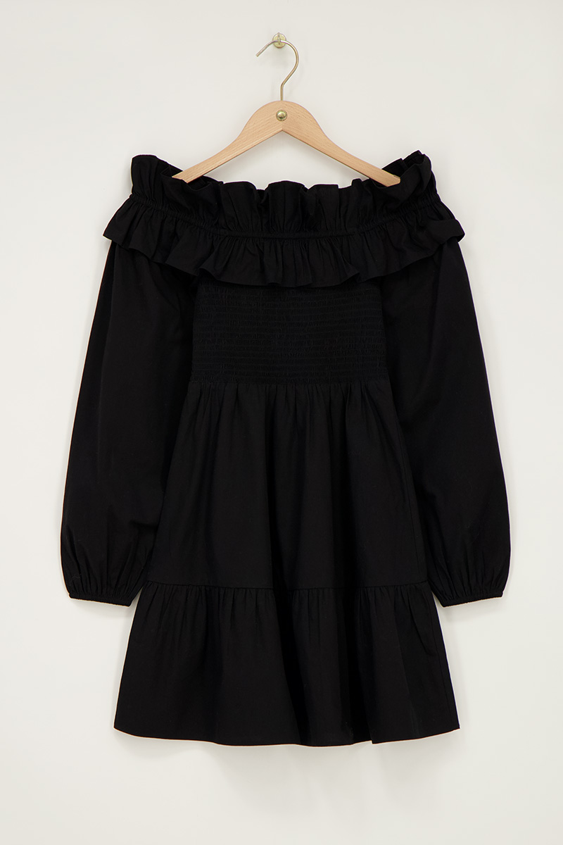 Black dress with ruffles &amp; smock | My Jewellery