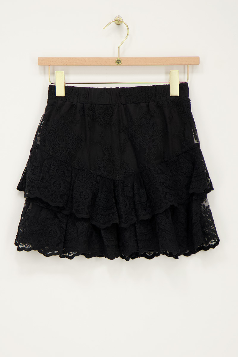 Black short skirt with lace | My Jewellery