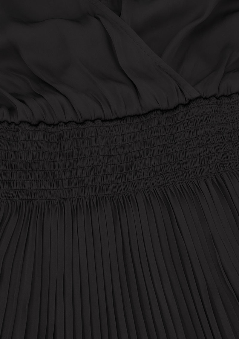 Black pleated dress satin look | My Jewellery