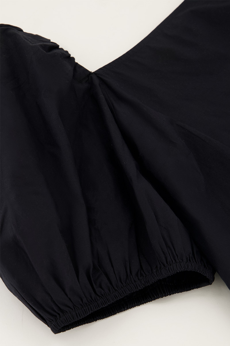 Black poplin dress with balloon sleeves | My Jewellery