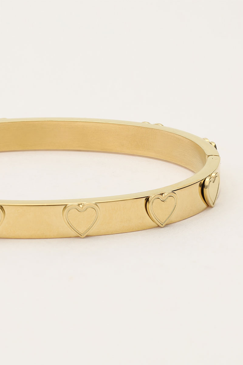 Bold bangle with hearts