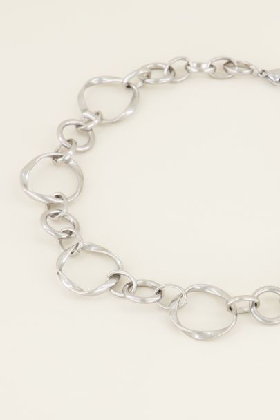 Necklace with open circles 