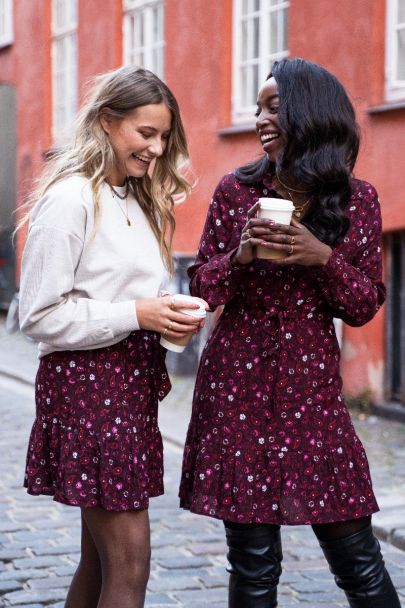 Bordeaux red dress with paisley print