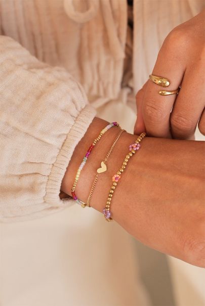 Beaded bracelet with pink & orange flowers