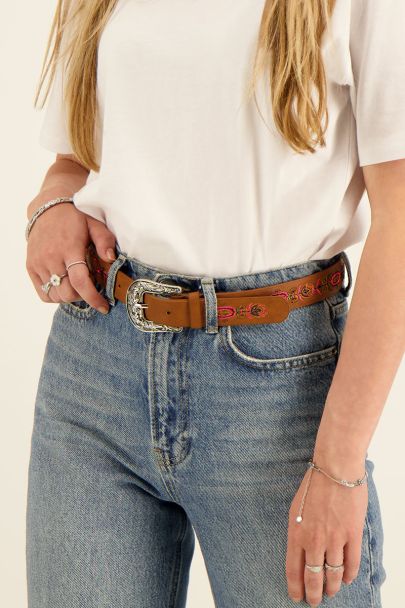 Beige belt with silver buckle & embroidered flowers