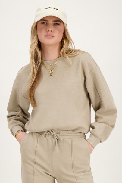 Beige sweater met pintuck