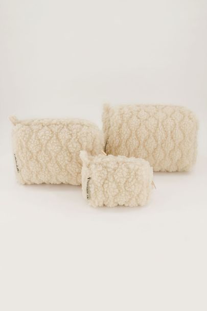 Beige teddy toilettas set