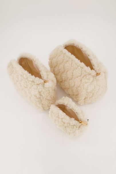 Beige teddy toilettas set