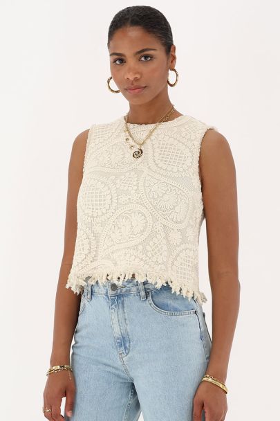 Top beige avec broderie