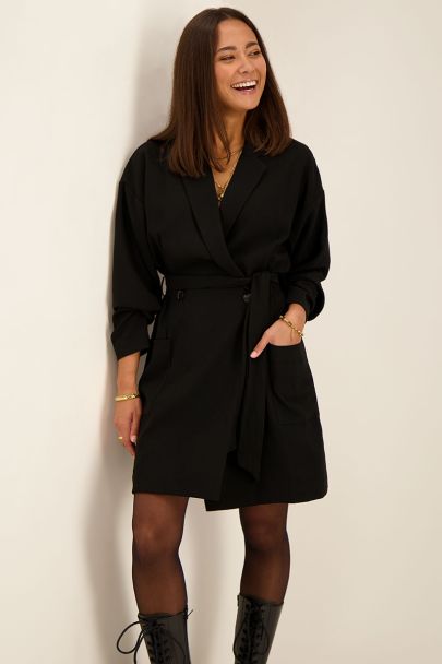 Robe blazer noire à taille élastique 