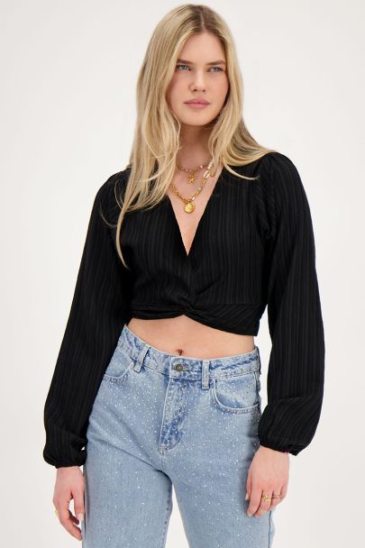 Black crinkle crop top with knot