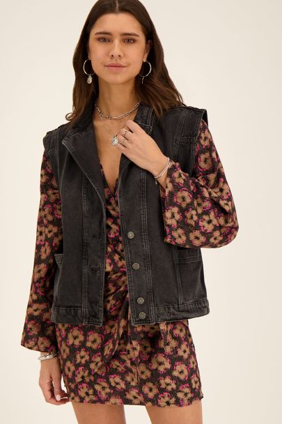 Schwarze Jeansweste mit Taschen