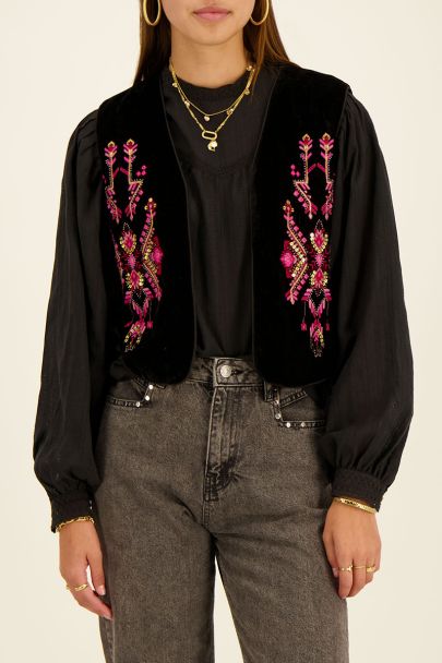 Veste sans manches en velours noir et broderie rose