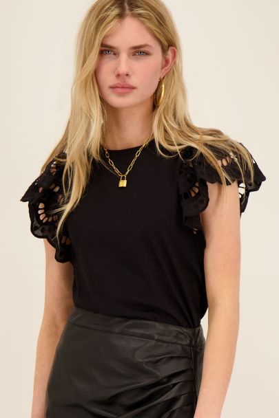Zwarte top met embroidery mouw