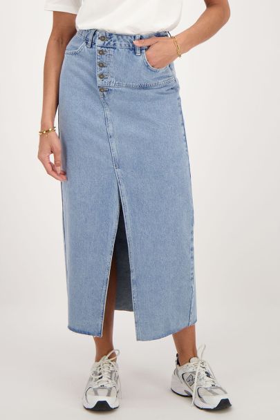 Blauwe denim midi rok met knopen