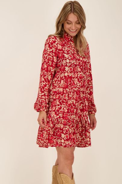 Rotes Blusenkleid mit beigem Blumenmuster