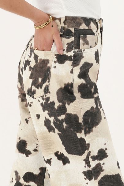 Bruine denim wide leg jeans met koeienprint