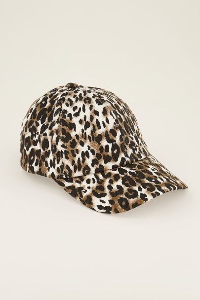 Braune Cap mit Leopardenmuster