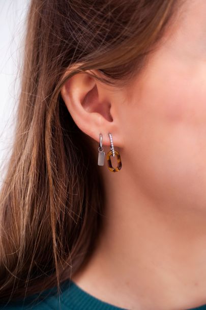 Brown small resin drop earrings