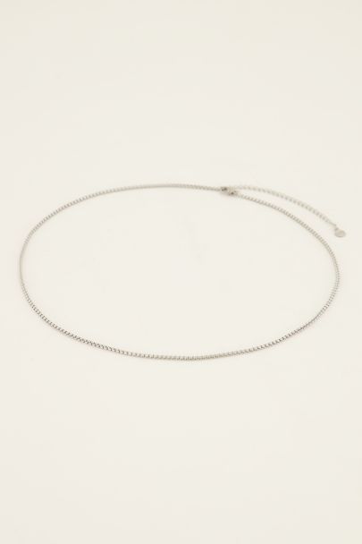 Mid-length round chain necklace