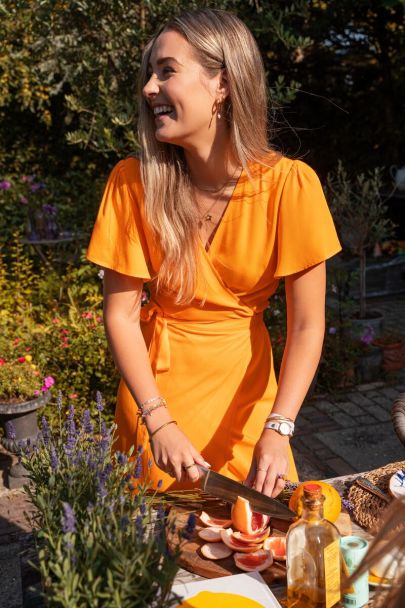 Robe portefeuille à manches courtes orange vif