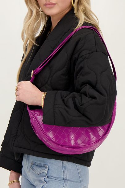 Fuchsia crossbody with checkered pattern