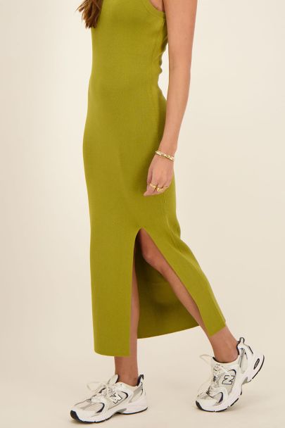 Robe longue fendue côtelée verte