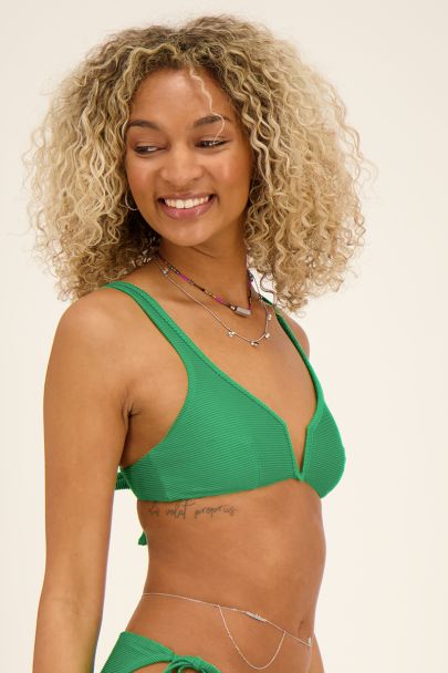 Groene bikini top met V shape