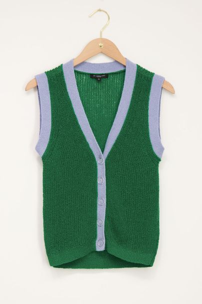 Pull sans manches vert avec ruban et boutons bleus