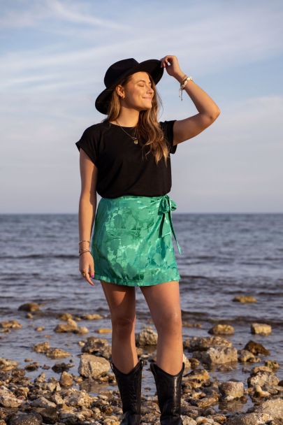 Green jacquard wrap skirt 