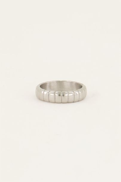 Iconic schmaler Ring mit Rippung