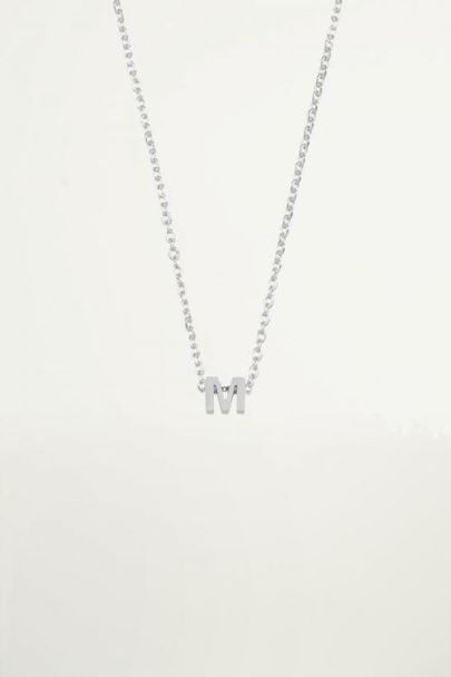 Collier couleur argentée √† initiale ‚Äì A-Z