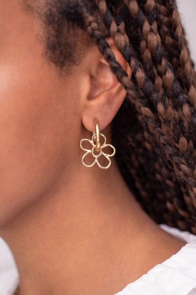 Island hoop earrings with flower