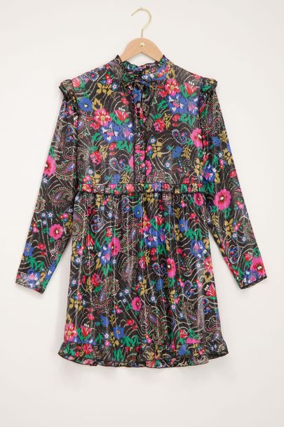 Robe brillante avec motif à fleurs 