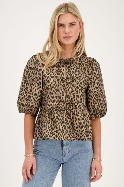 Leopard print top with bows and puff sleeves