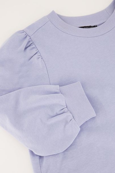 Sweat bleu à manches trois-quarts
