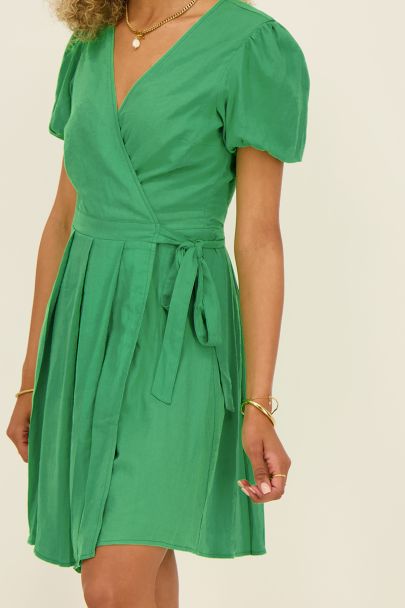 Green puff sleeved wrap dress