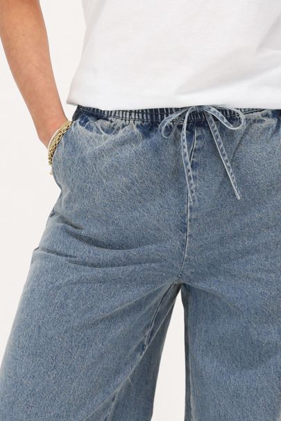 Jean large bleu avec élastique