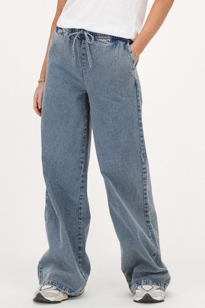 Jean large bleu avec élastique