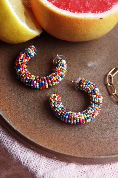Multicolour hoop earrings with beads