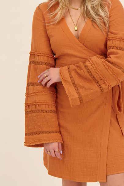 Oranges Kimono-Kleid