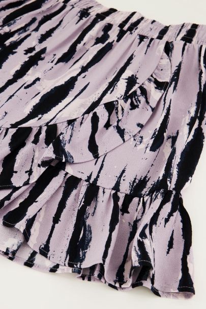 Lila Rock mit Batik-Print
