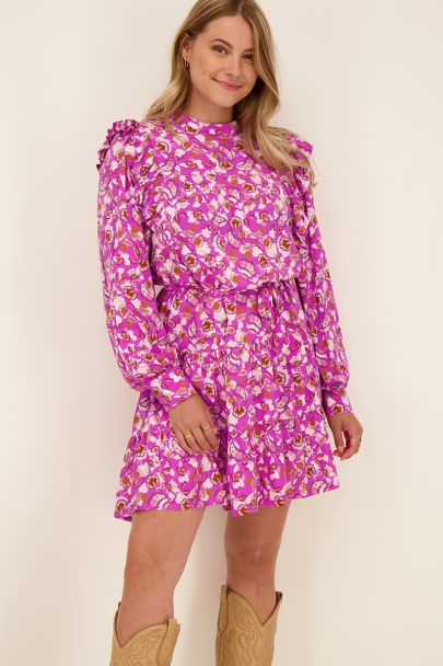 Paarse jurk met ruffles & bloemenprint