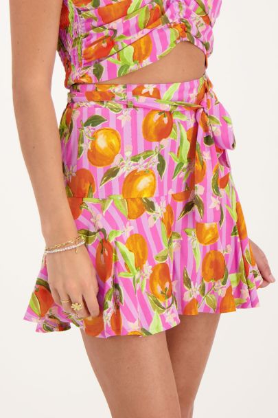 Jupe-short rose à imprimé orange